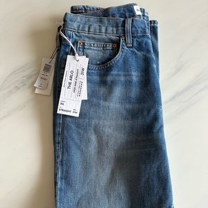 Denim Forum - The Arlo High Rise Straight Jean - Size 31 - New